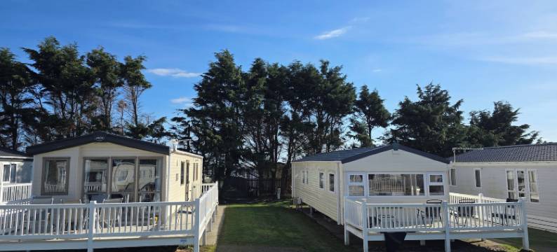 三卧室-睡8人-免费停车-距海滩5分钟(3 Bed-Sleeps 8-Free Parking-5 Min to Beach)图片