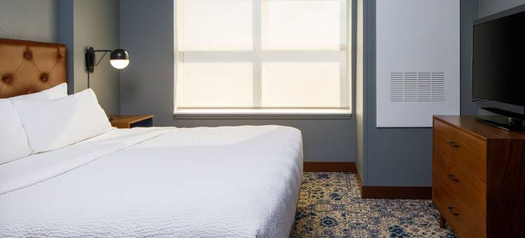 路易斯威尔机场福朋喜来登酒店(Four Points by Sheraton Louisville Airport)图片