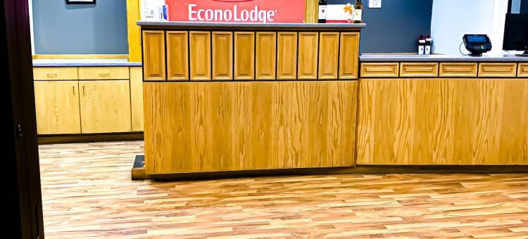 伊克诺套房旅馆(Econo Lodge Inn & Suites)图片