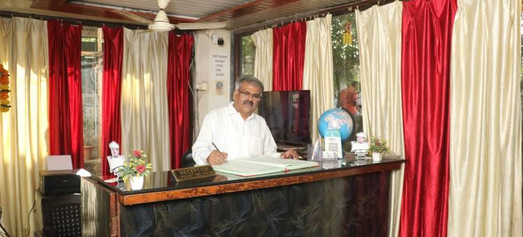 Geetanjali St公交站旁酒店(Hotel Geetanjali St Bus Stand Panvel)图片