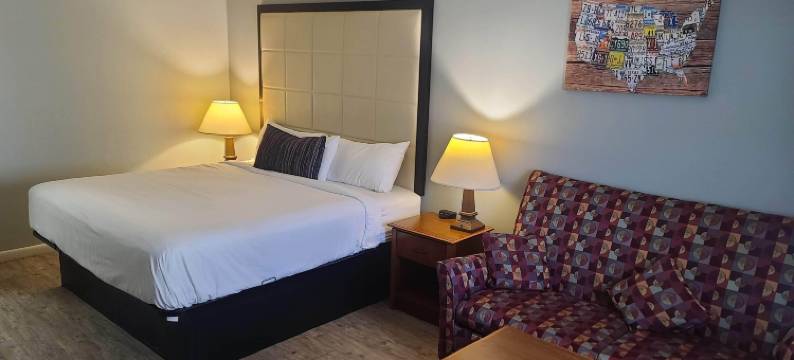 蒂尔顿伊克诺套房度假村(TiltonLodge Inn & Suites)图片