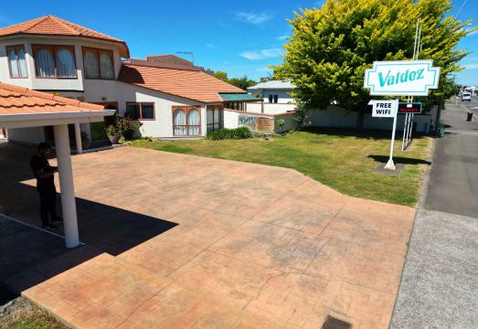 Valdez Motor LodgeHotel Overview