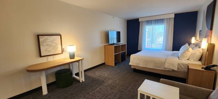 拉威希尔顿Spark酒店(Spark by Hilton Rahway)图片
