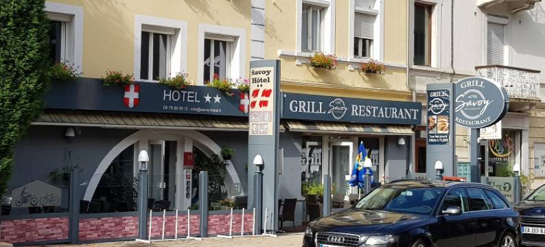 萨伏伊酒店(Savoy Hotel & Restaurant)图片