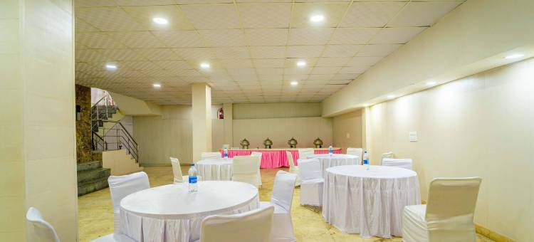 Treebo Luxury Stay Premium Inn = Treebo 豪华住宿高级旅馆(Treebo Premium Inn Luxury Stay)图片