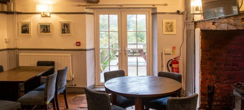 萨顿斯泰思酒店(Sutton Staithe Hotel)图片