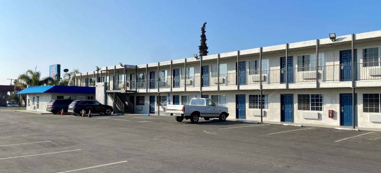 加利福尼亚德拉诺 6 号汽车旅馆(Motel 6 Delano, CA)图片