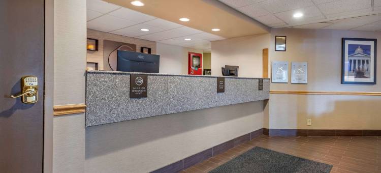 蒙特佩利尔柏林舒适套房酒店(Comfort Inn & Suites Montpelier-Berlin)图片