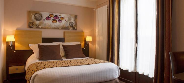 超级贝斯东部奥贝奇原生酒店(Auberge de la Petite Ferme, Super-Besse Est, the Originals Relais)图片