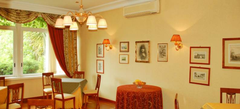 库拉湖酒店(Hotel la Culla Del Lago)图片