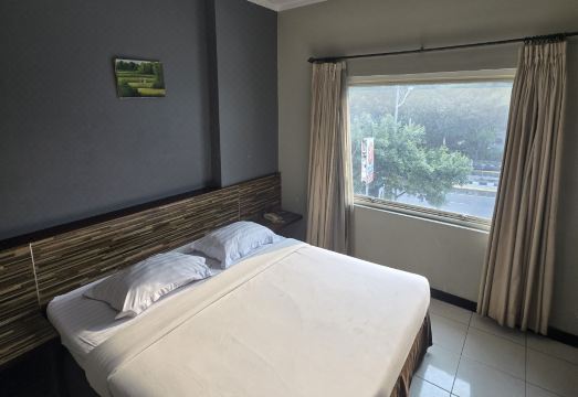 N2 Hotel Gunung Sahari Hotel Overview