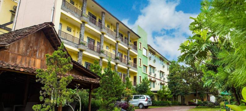 莲花万隆会议咖啡厅酒店(Lotus Bandung)图片