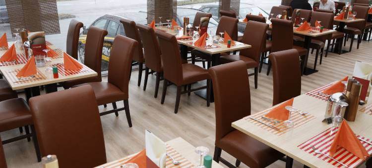 拉迪泽欧帕迪尔波恩餐厅酒店(Hotel Restaurant Rodizio Paderborn)图片