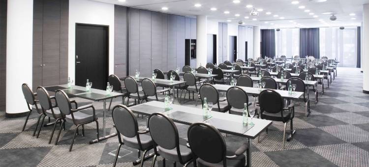斯图加特机场瑞享酒店(Mövenpick Hotel Stuttgart Airport)图片