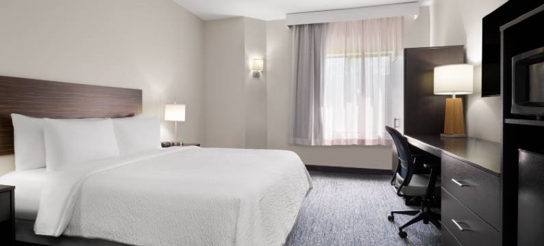 托皮卡西部洲际加纳酒店(Garner Hotel Topeka WEST  by IHG)图片