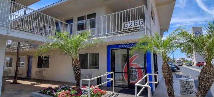 威斯敏斯特南6号汽车旅馆 - 长滩区(Motel 6 Westminster, CA - South - Long Beach Area)图片