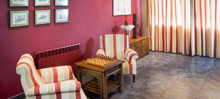 拉瓦尔布兰卡公寓式酒店(Aparthotel la Vall Blanca)图片