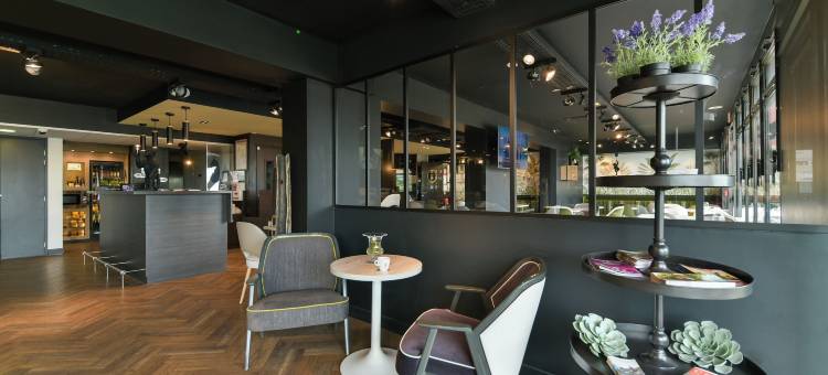 克里佩瓦卢伊斯基里亚德酒店(Kyriad Crepy EN Valois)图片