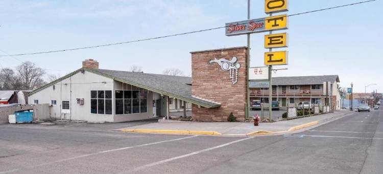 银马刺汽车旅馆(SILVER SPUR MOTEL)图片