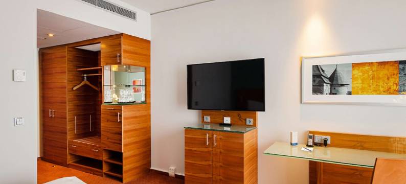 哈林斯亭恩城堡酒店(Schlosshotel Hellenstein)图片