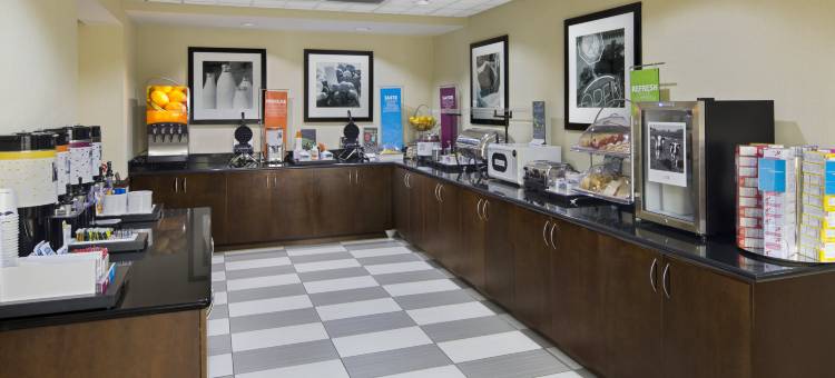 希尔顿欢朋酒店-海恩斯维尔(Hampton Inn Hinesville)图片