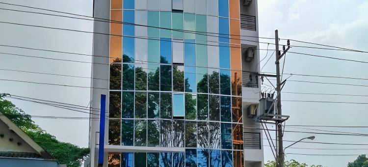 梭罗里拉酒店(Sarila Hotel Sukoharjo)图片