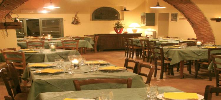 Nice apartment in Guasticce with pool图片