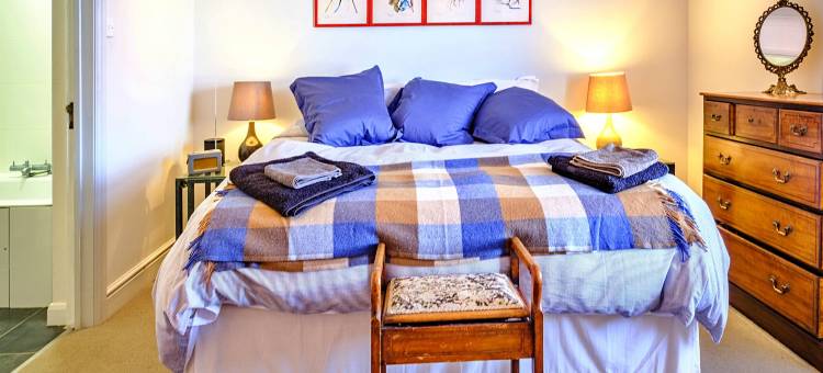 Apartment in Burnham with River Views图片