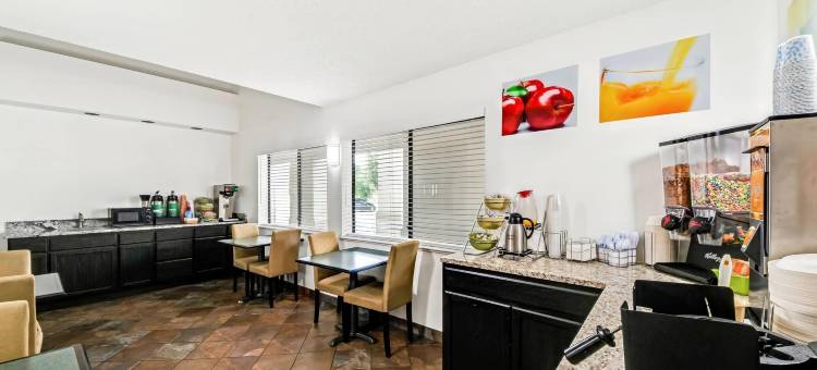 6号汽车旅馆-姜欣(Quality Inn & Suites Junction)图片