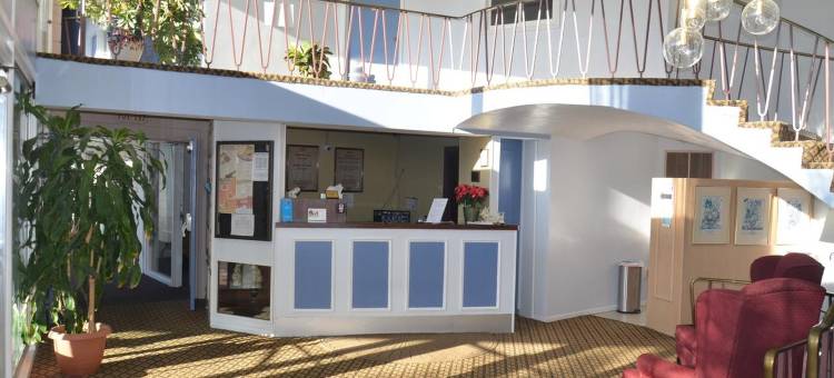 埃本斯伯格红地毯套房酒店(Red Carpet Inn and Suites Ebensburg)图片