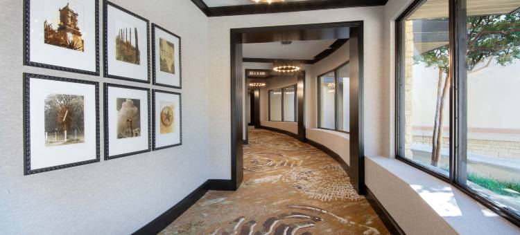 斯通布赖尔威斯汀酒店及高尔夫俱乐部(The Westin Dallas Stonebriar Golf Resort & Spa)图片