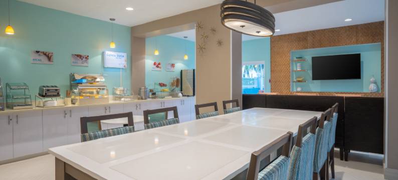 拿骚智选假日套房酒店(Holiday Inn Express & Suites NASSAU by IHG)图片