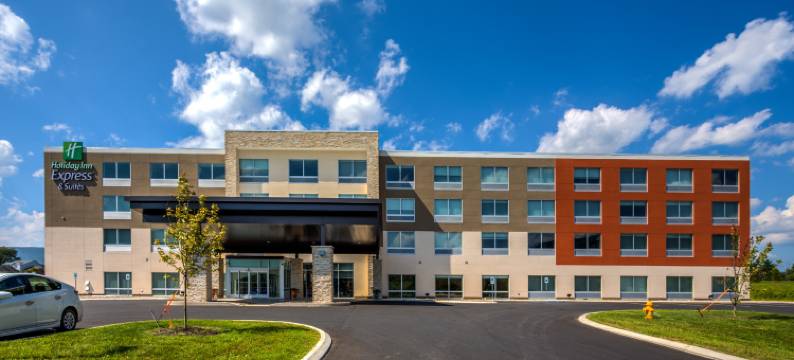 智选假日套房酒店-米尔罗伊-里兹维尔-IHG旗下(Holiday Inn Express & Suites REEDSVILLE - STATE COLL AREA by IHG)图片