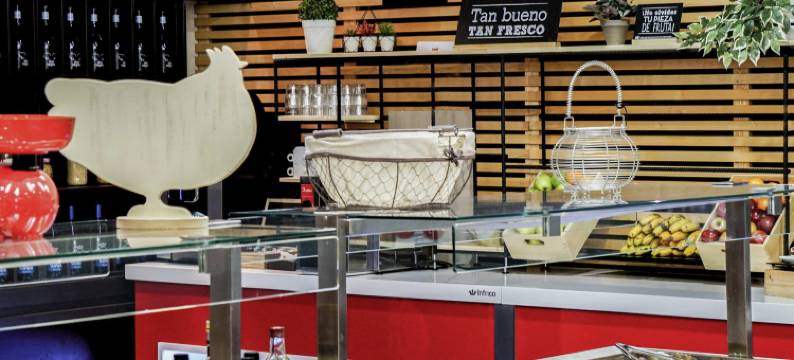 宜必思吉罗那布拉瓦海岸酒店(Ibis Girona Costa Brava)图片