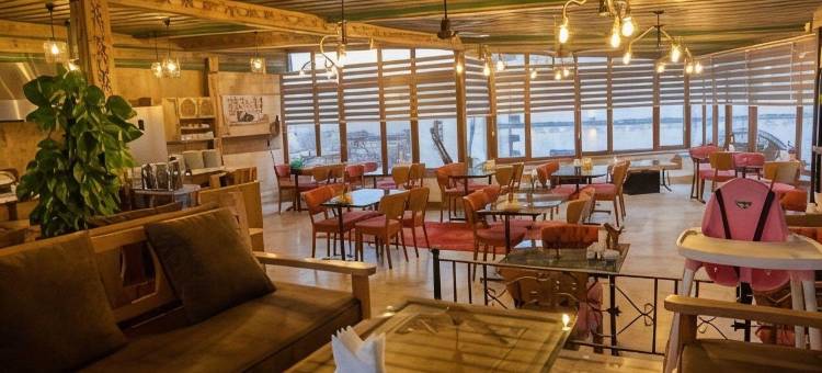 精英洞穴套房大酒店(Grand Elite Cave Suites)图片