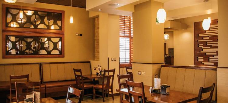 坎布雷贝斯特韦斯特酒店(Best Western Cumbres Inn CD. Cuauhtemoc)图片