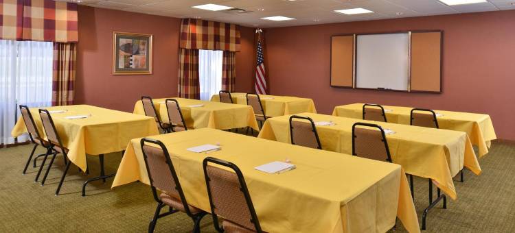 希尔顿欢朋酒店-克拉里恩(Hampton Inn Clarion)图片