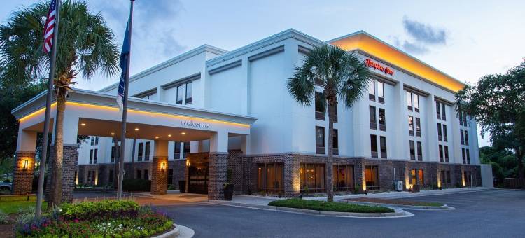 查尔斯顿快乐山爱国者欢朋酒店(Hampton Inn Charleston/Mt. Pleasant-Patriots Point)图片