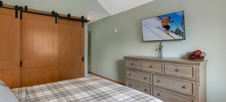 470 Homestead 单元 13 2 卧室联排别墅(470 Homestead Unit 13 2 Bedroom Townhouse)图片