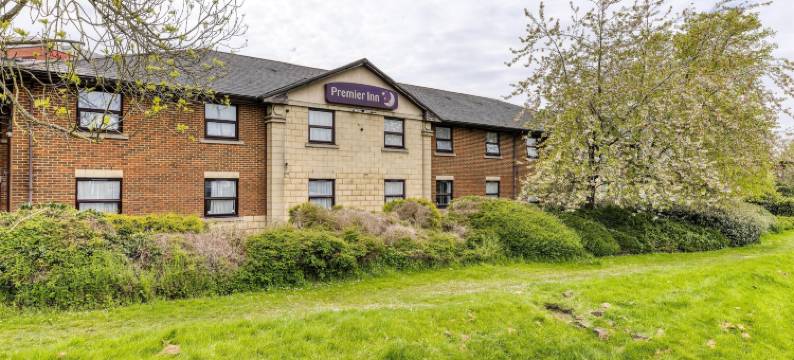 布拉克内尔中心普瑞米尔酒店(Premier Inn Bracknell Central)图片