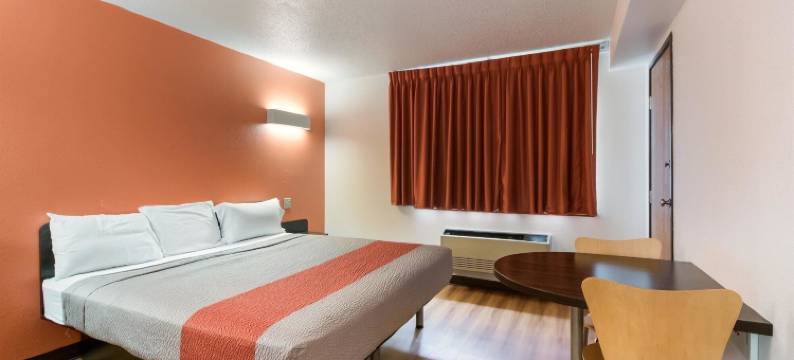 达文波特6号汽车旅馆(Motel 6 Davenport, IA)图片