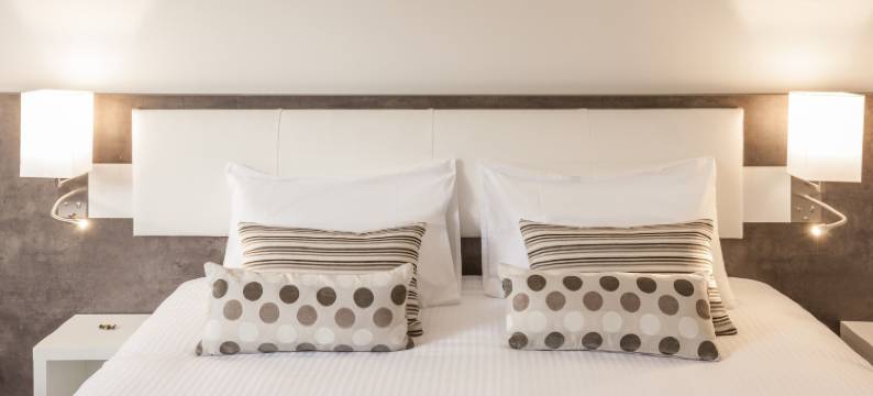 奥康特奥尔农 - 罗吉斯酒店及水疗中心(Logis Hotel Restaurant & Spa Au Comte d'Ornon)图片