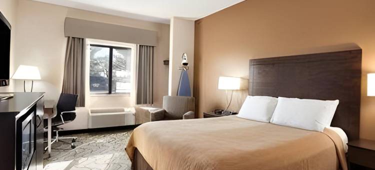 哥伦比亚购物中心戴斯酒店(Days Inn by Wyndham Grand Forks Columbia Mall)图片