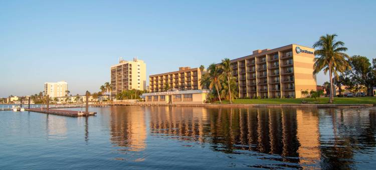 迈尔斯堡河滨贝斯特韦斯特酒店(Best Western Fort Myers Waterfront)图片