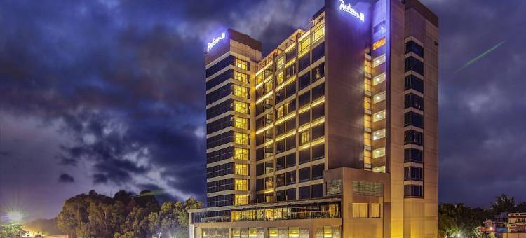 戈勒克布林丽笙酒店(Radisson Blu Gorakhpur)图片