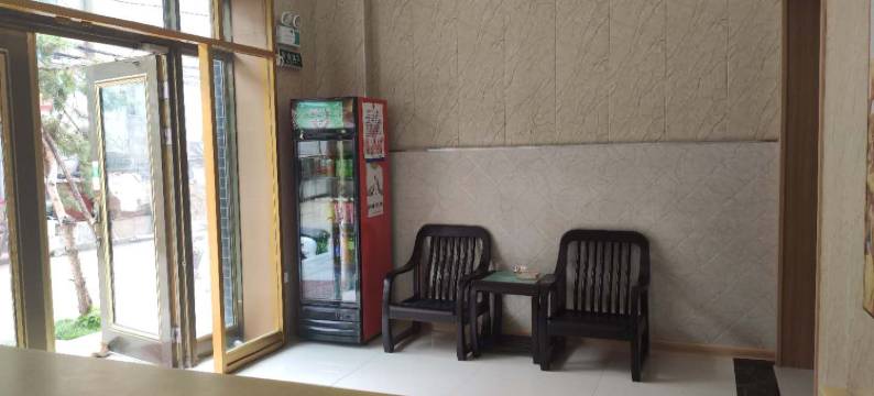 穆棱海东快捷宾馆图片