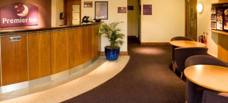 切姆斯福德博勒姆普里米尔酒店(Premier Inn Chelmsford (Boreham))图片
