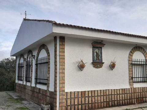 Traditional Holiday Home in Sevilla with Private Pool