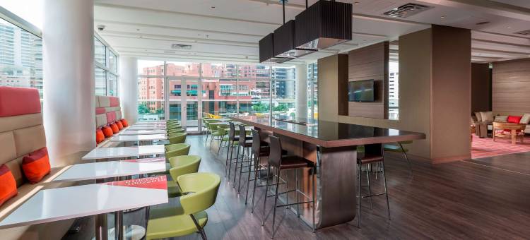 卡利希尔顿欢朋酒店(Hampton Inn by Hilton Cali)图片