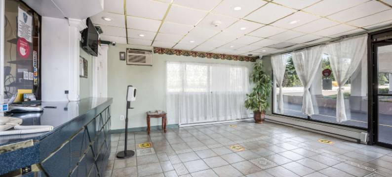 特雷沃斯骑士酒店(Knights Inn Trevose)图片